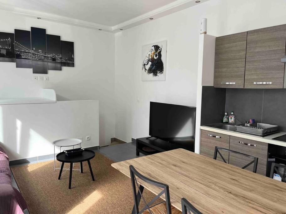 Le Luxembourg Apartment Villeurbanne Exterior photo